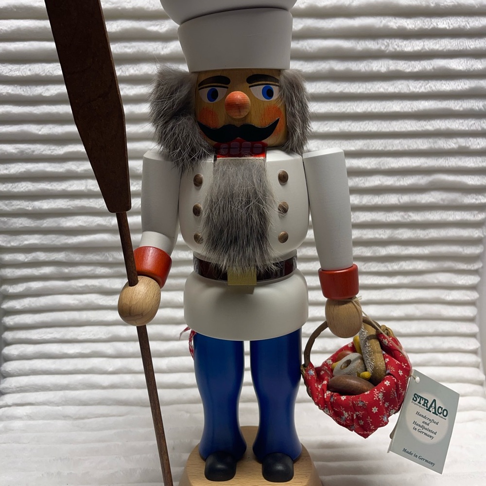 Vintage Stracoland Colmnitz  Erzgebirge Nutcracker Baker 15"